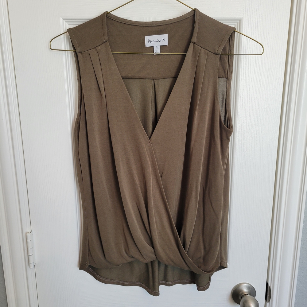 Veronica M Women's  Sleeveless Top